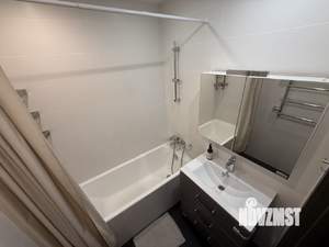 2-к квартира, вторичка, 66м2, 8/14 этаж