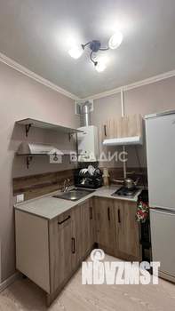 2-к квартира, вторичка, 44м2, 1/4 этаж