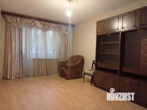 3-к квартира, вторичка, 58м2, 3/5 этаж
