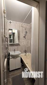 2-к квартира, вторичка, 40м2, 5/5 этаж