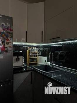 2-к квартира, вторичка, 44м2, 1/23 этаж