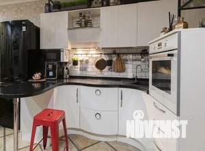 2-к квартира, вторичка, 64м2, 9/17 этаж