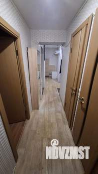 3-к квартира, вторичка, 58м2, 1/9 этаж